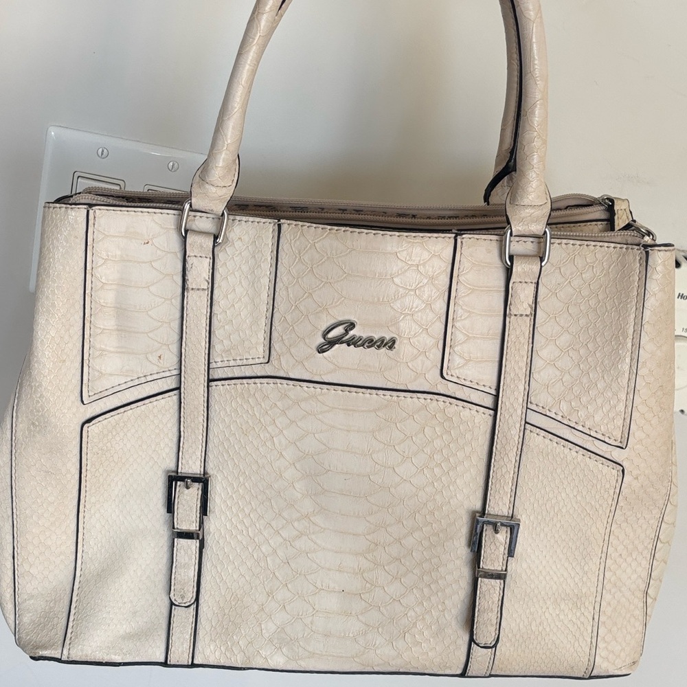 Guess Cream Faux Croc Y2K Tote Travel Bag 👜 Silver Hardware Animal Print Lining